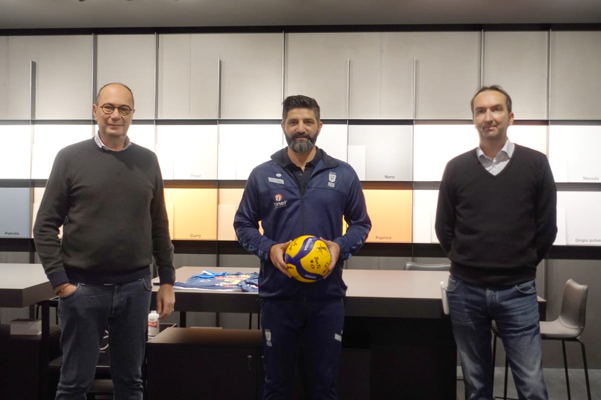 Dante Boninfante allenatore Volley Prata e Jacopo Galli Direttore Generale Santalucia Mobili