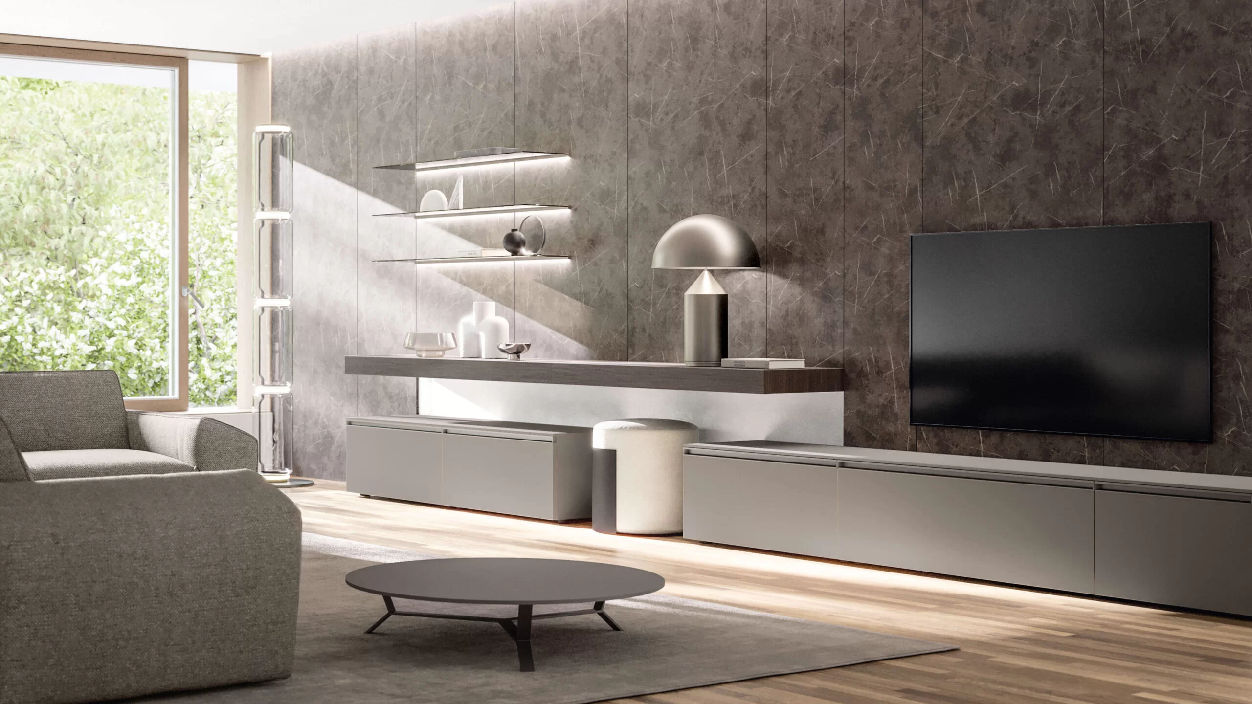 parete del soggiorno con boiserie e mensole