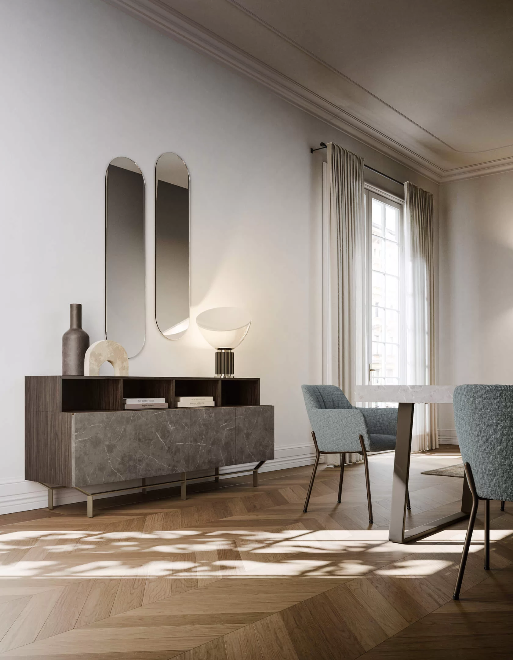 composizione di specchi sopra la madia per zona giorno